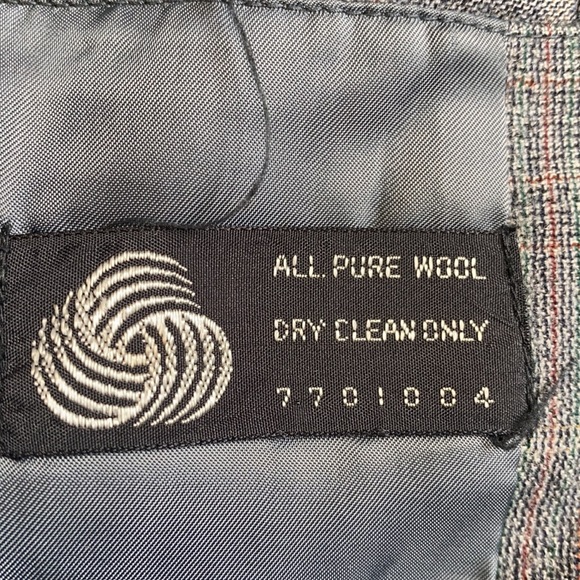 Custom Pure Wool Sport coat - Picture 4 of 5